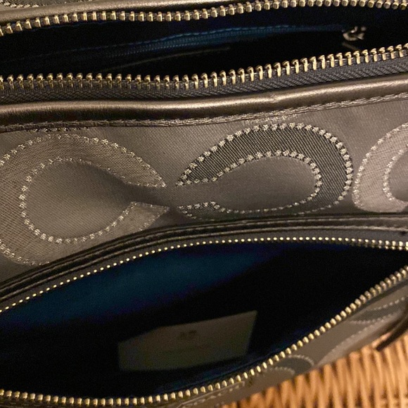 Coach - Picture 10 of 10